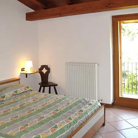 Casa Della Valle Colico